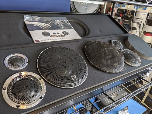 ○世界限定500本！Morel 38 Anniversary Limited Edition / 3WAY 激熱