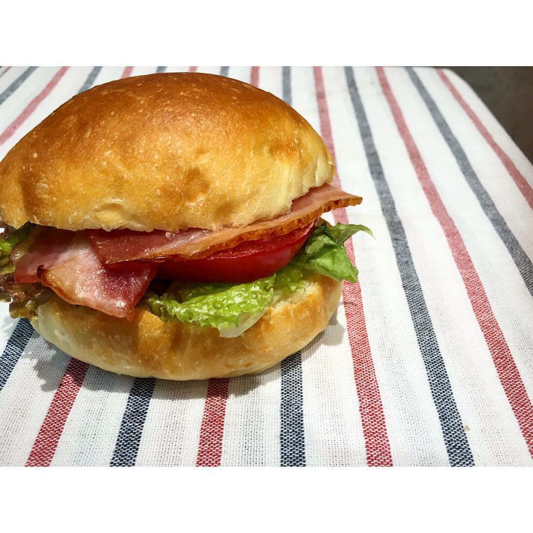 オパンのベーコンレタスバーガー（2016.07.02） | OPAN オパン｜東京