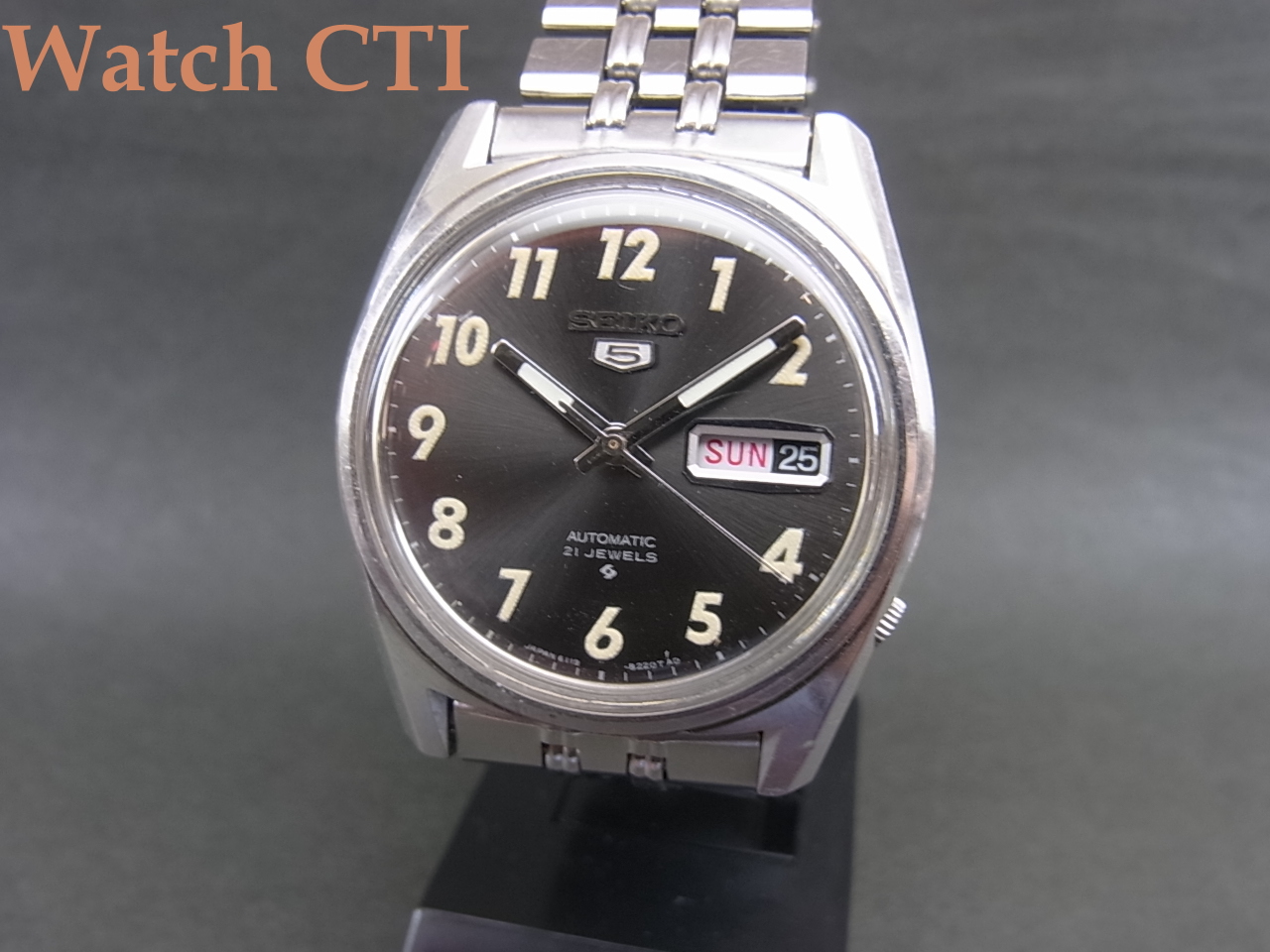 K2812] SEIKO 5 ”全アラビア数字” レア文字盤 [販売済]