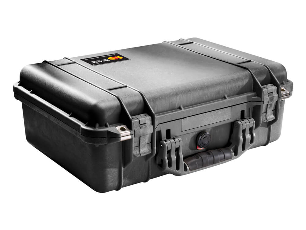 Pelican 1500 Case Canada - with custom handle & latch colours