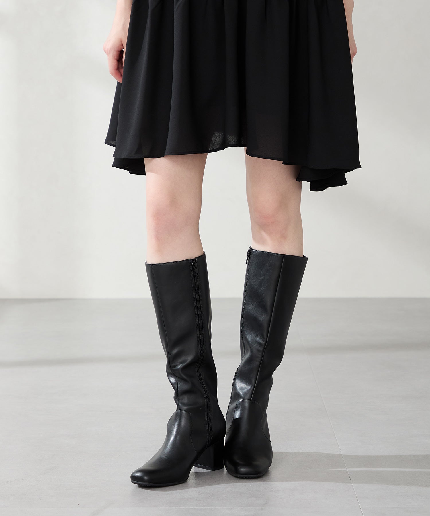 hysmiki413】セール！希少Vans ブラック ロングブーツ VANS（ヴァンズ