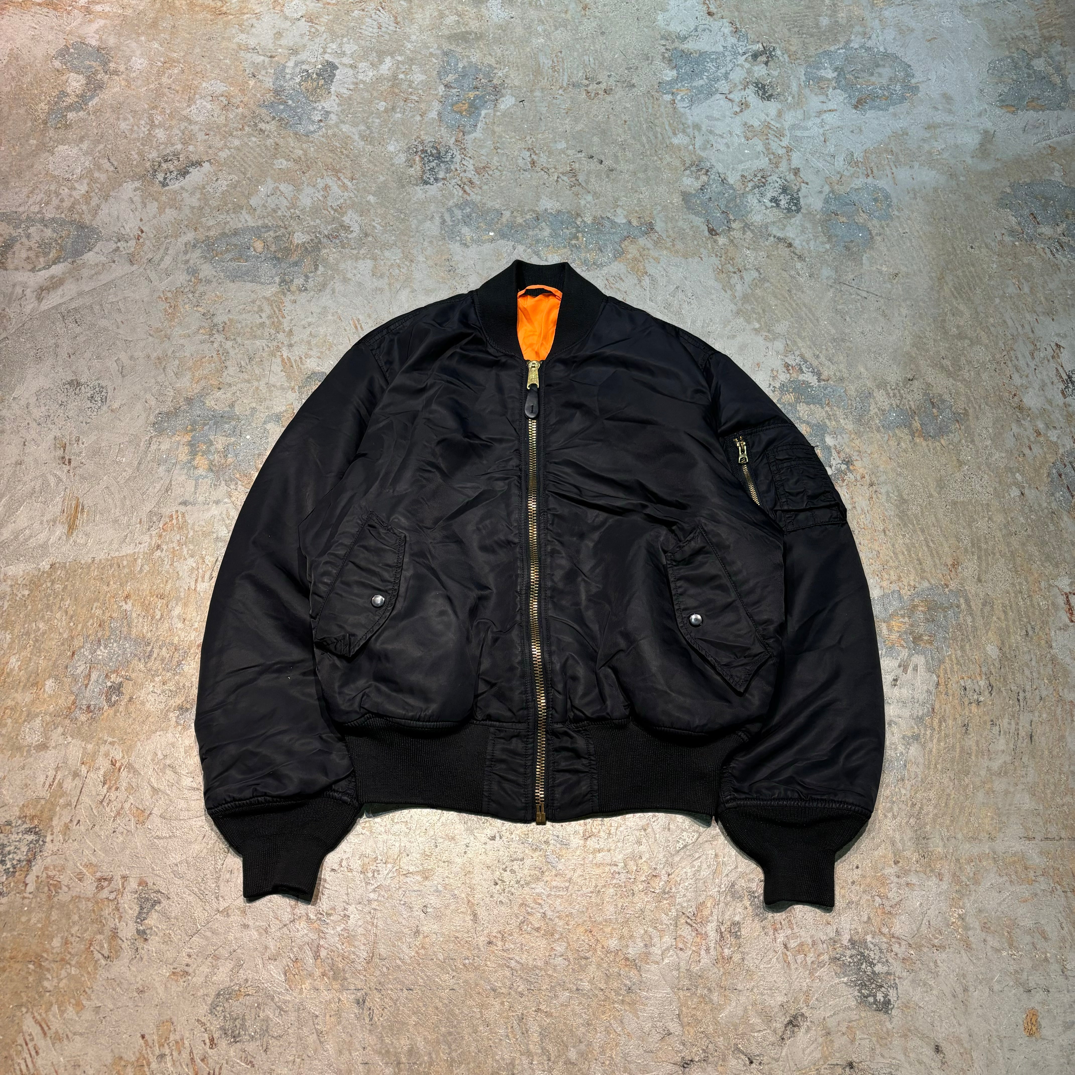 C897ED7B-1409-405B-9371-