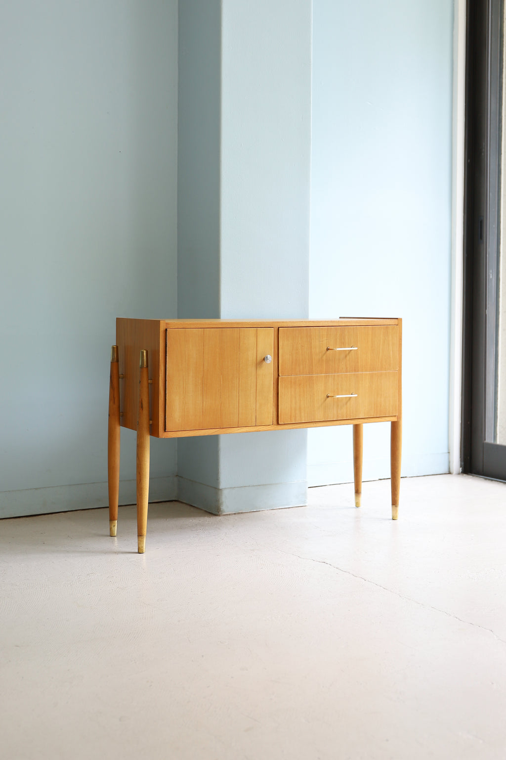 スモールキャビネット チェスト 北欧 ベルギー ヴィンテージ 50s ②