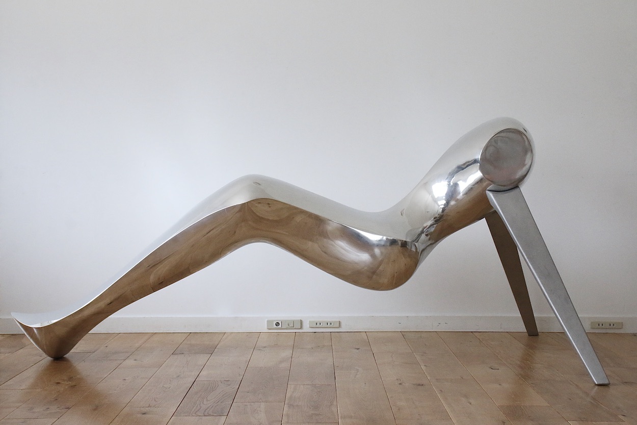 Metal Sculpture chair メタル スカルプチェー チェア | FEM TRE NOLL