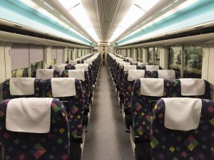 あずさの座席位置と車両編成は？進行方向とおすすめ指定席を検証