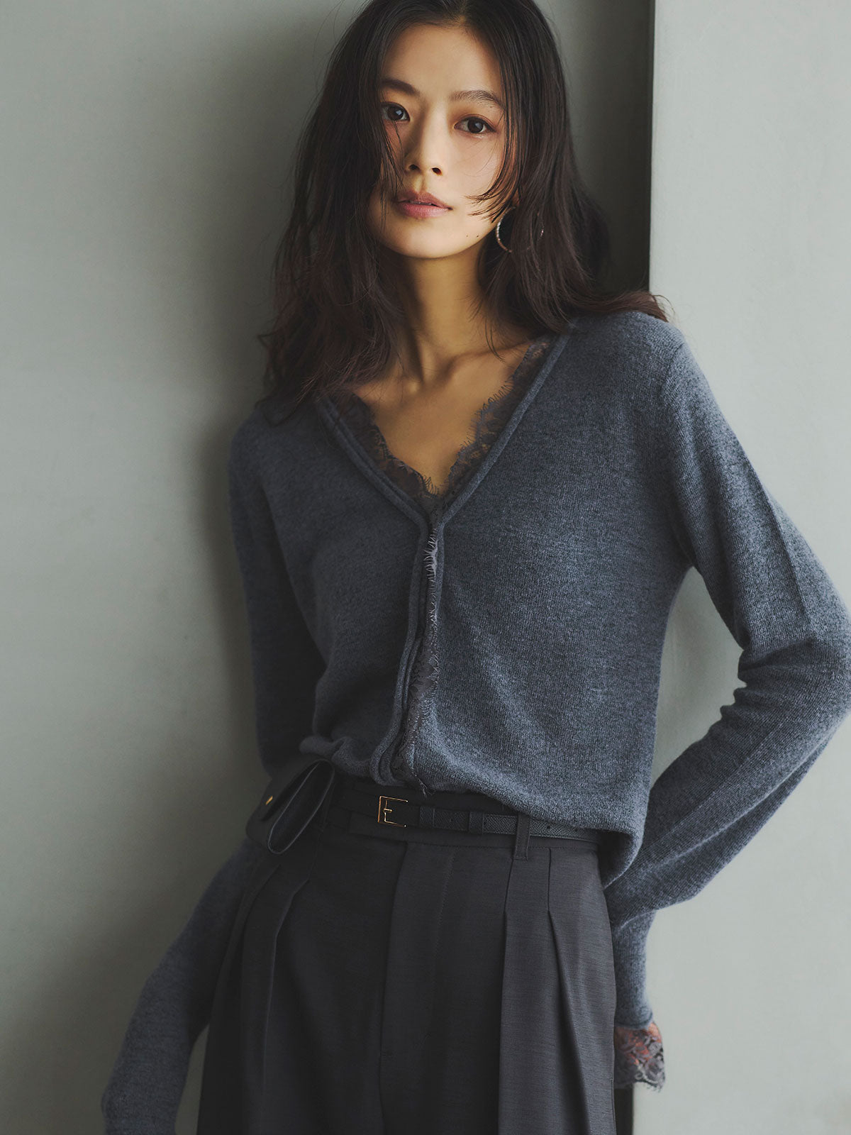 アイラッシュレーストリミングニット