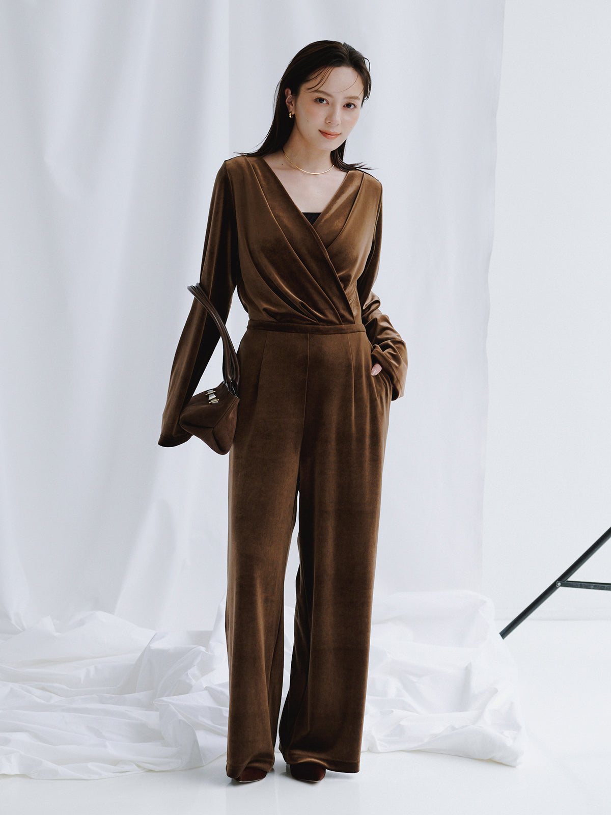 ベロアカットオールインワン