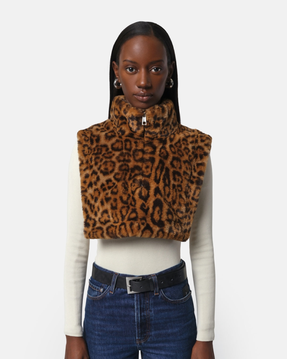 Jamie Leopard Dickey – Apparis