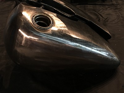 商品詳細 【ファットボブスタイル 分割タンク】 « 部品屋K&W