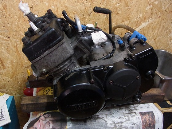 20年間 放置されていたRZ250のエンジンを分解 | にえガレのブログ