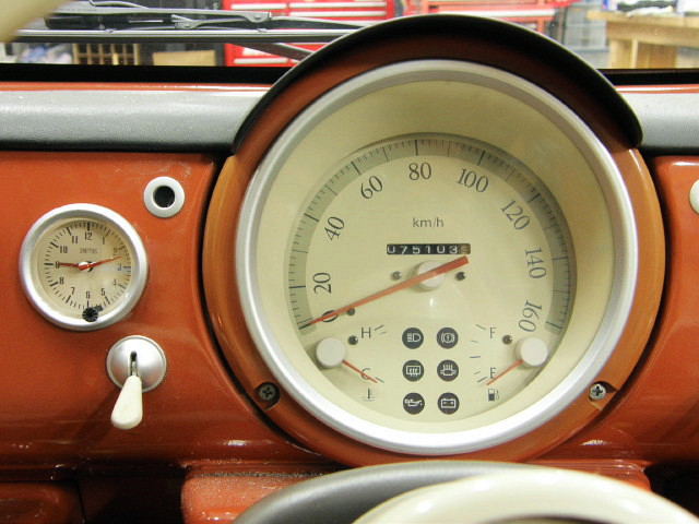 日産PAO マグノリアクロックがPAO仕様にの巻！！ – 日産パオ ラシーン