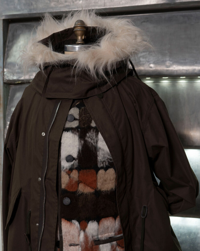 BLACKBIRD – jerkin vest / MALHIA KENT- | WHITE ALBUM.