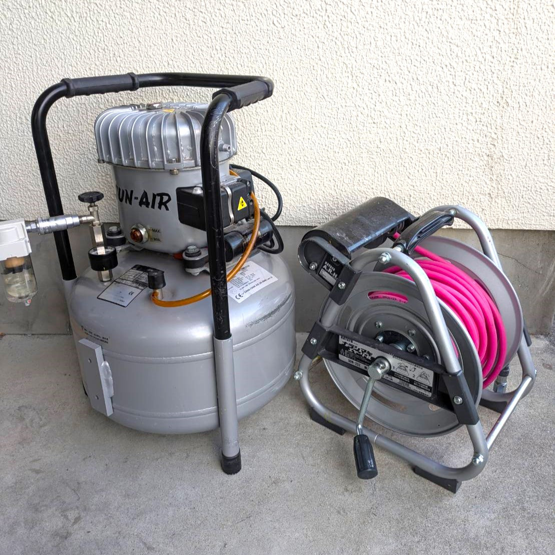 中古 エアコンプレッサー 低騒音の空気圧縮機 JUN-AIR – ぼんてん屋