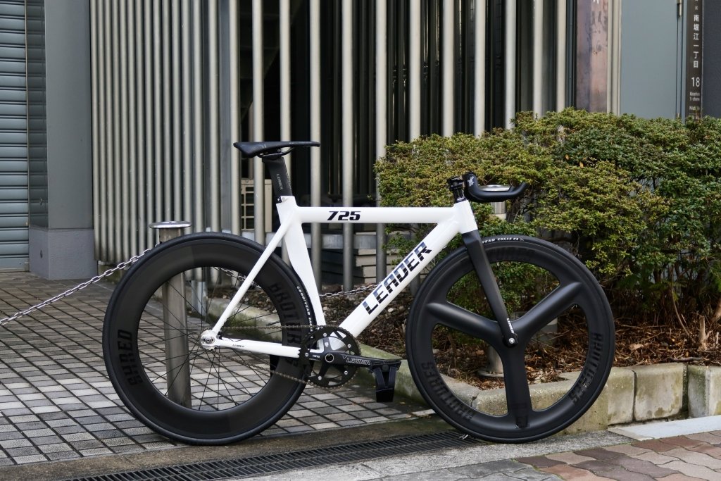 IMG_1381-3515983.jpg?v=1759566478