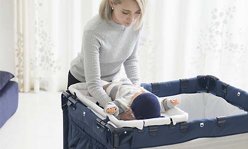 KATOJI カトージ ポータブルベビーベッドおむつ替えテーブル付