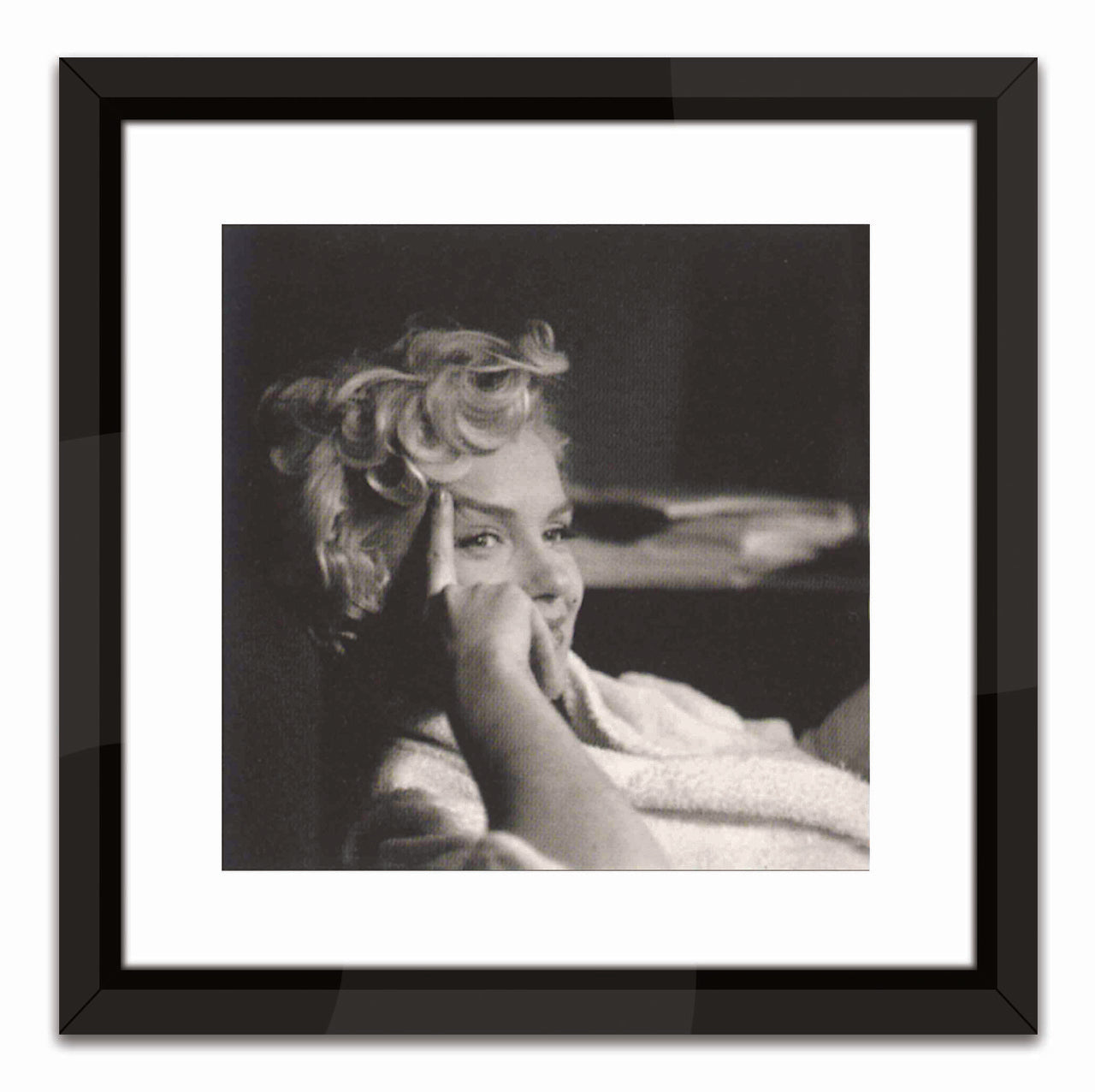 MARILYN MONROE (16 X 16)