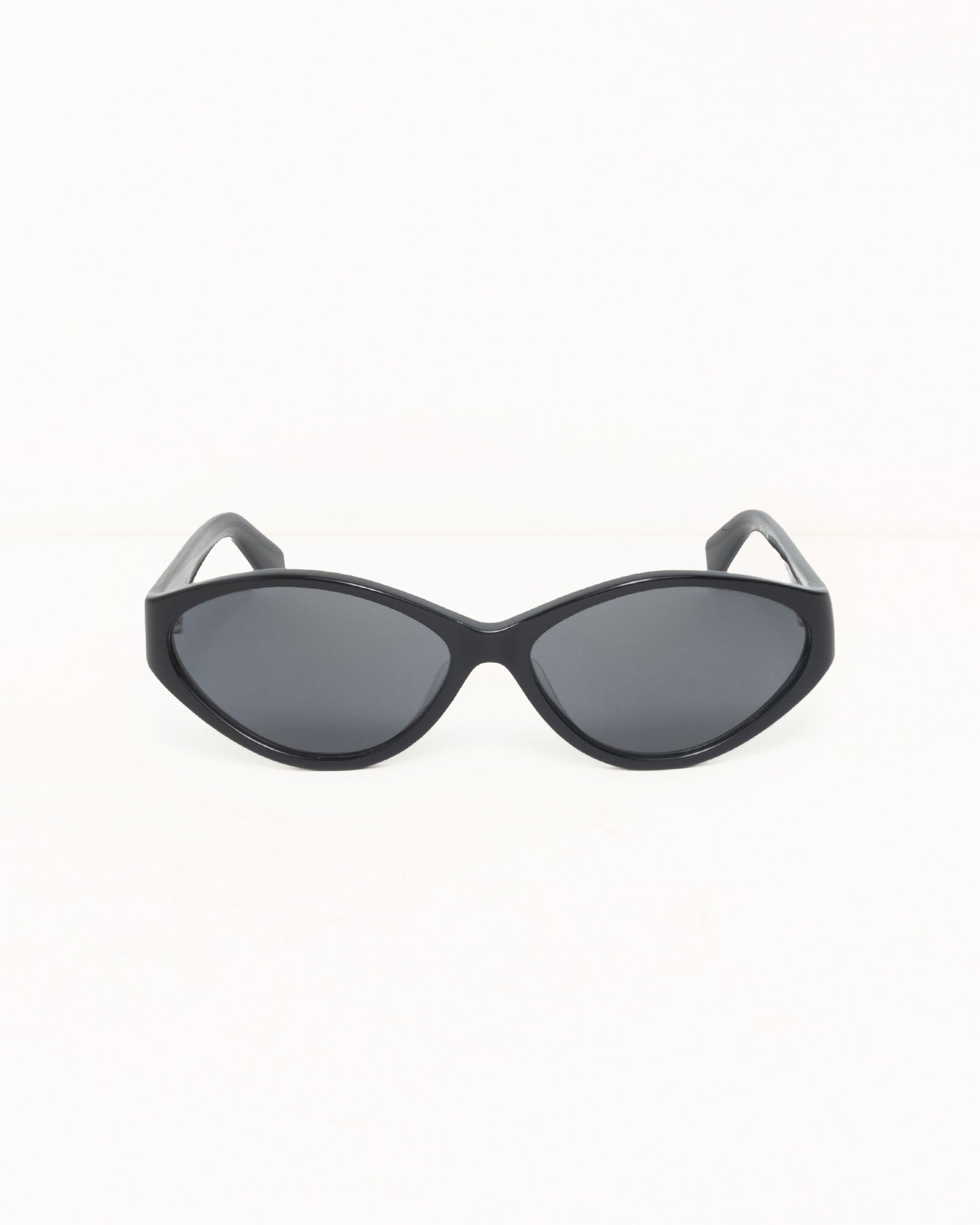 Yumi Sunglasses – Black/Black Lens | All Accessories | Stüssy Japan