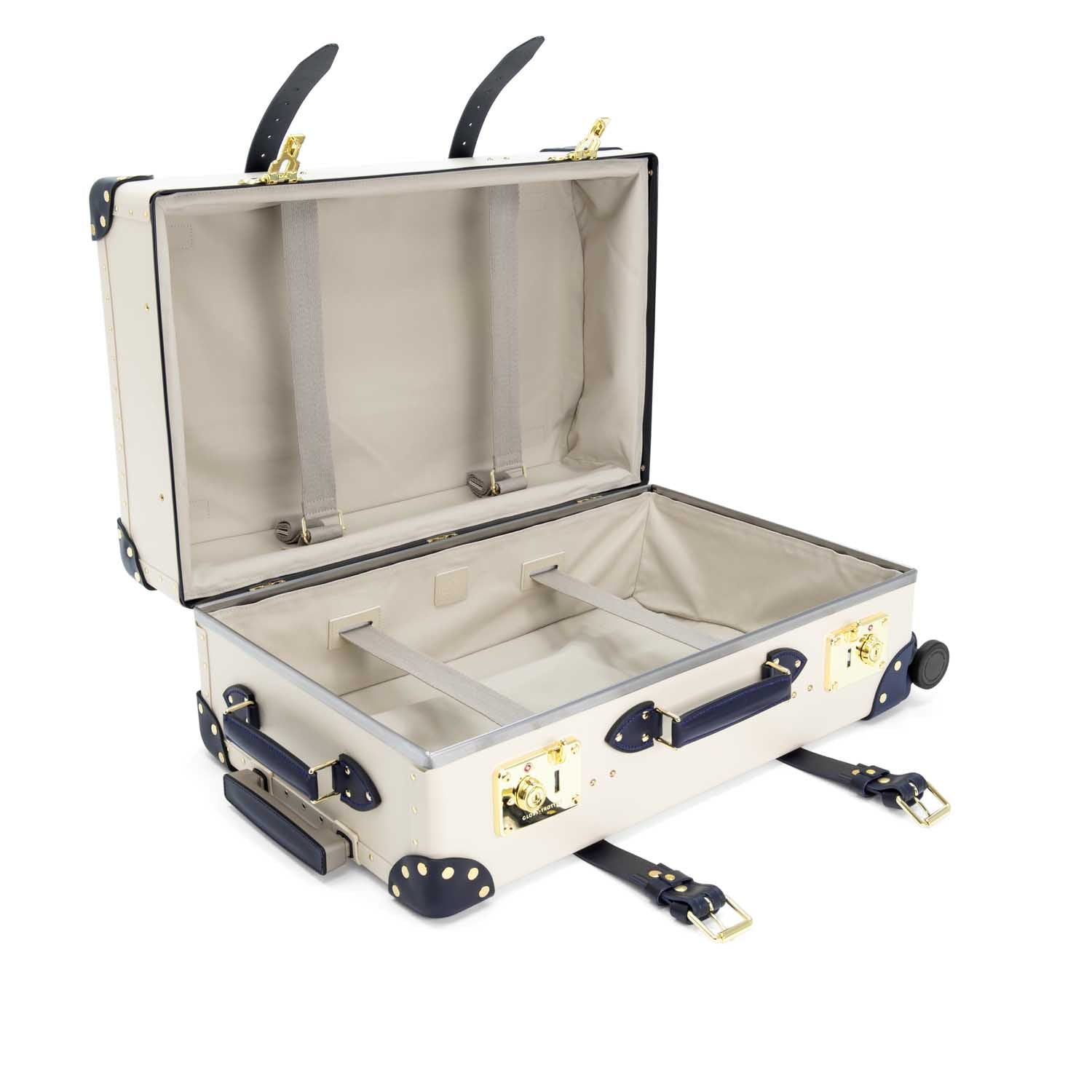 オンライン限定】センテナリー · ミディアムチェックイン - 4ホイール