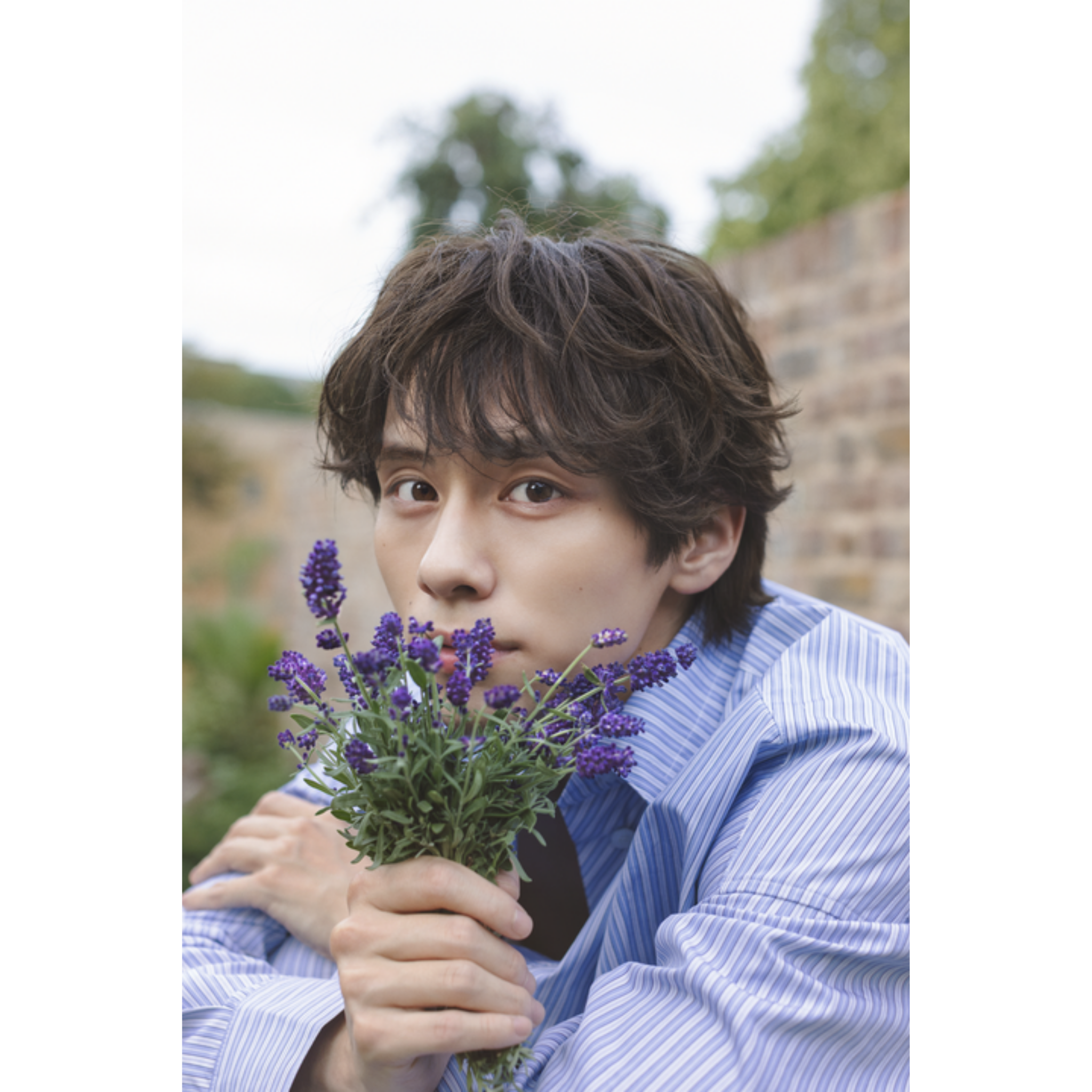 山下幸輝1st写真集「Lovender」 「6大プレミアム特典付き 豪華版