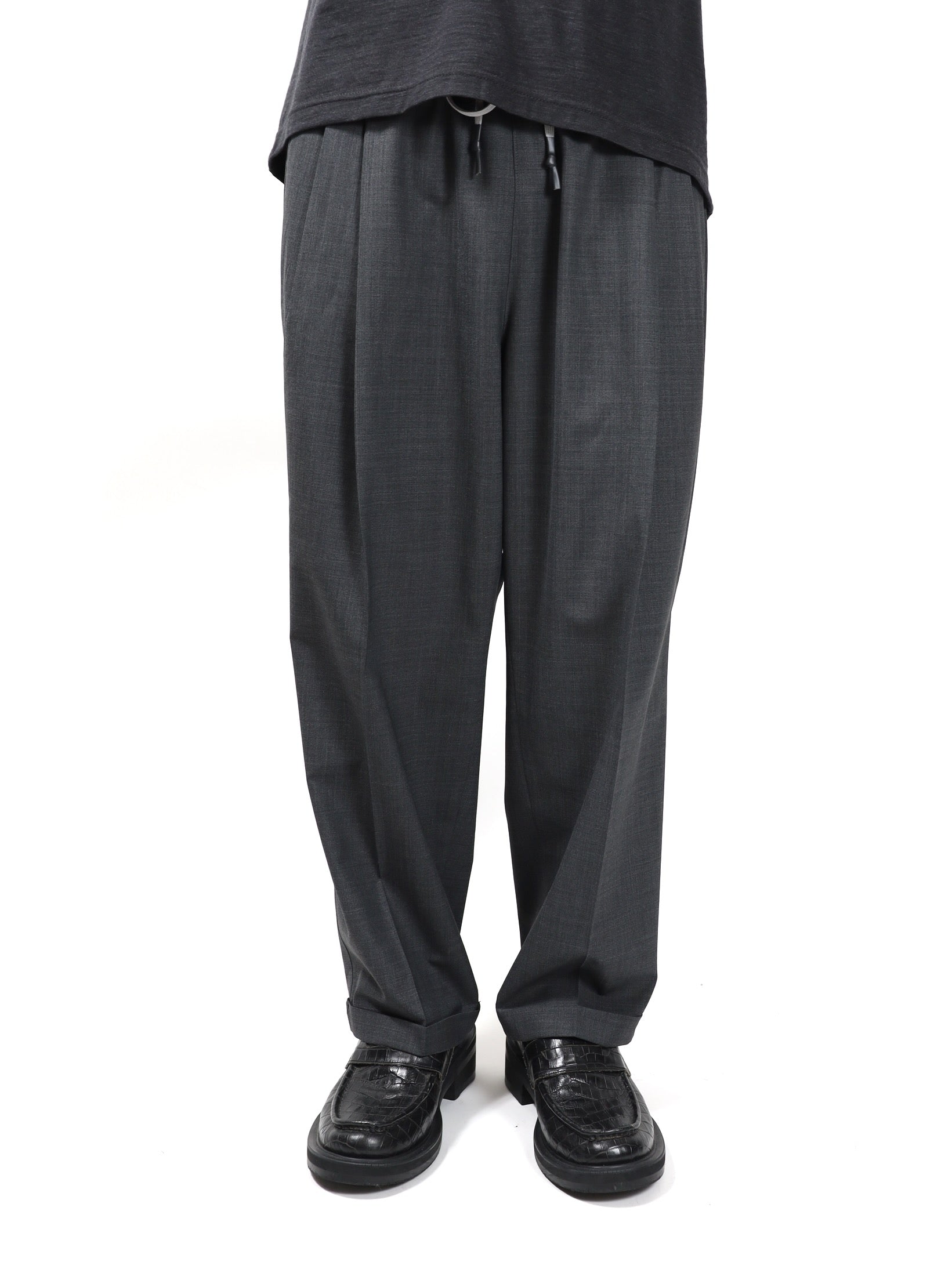 S.F.C TWO TUCK S WOOL PANTS – KIKUNOBU