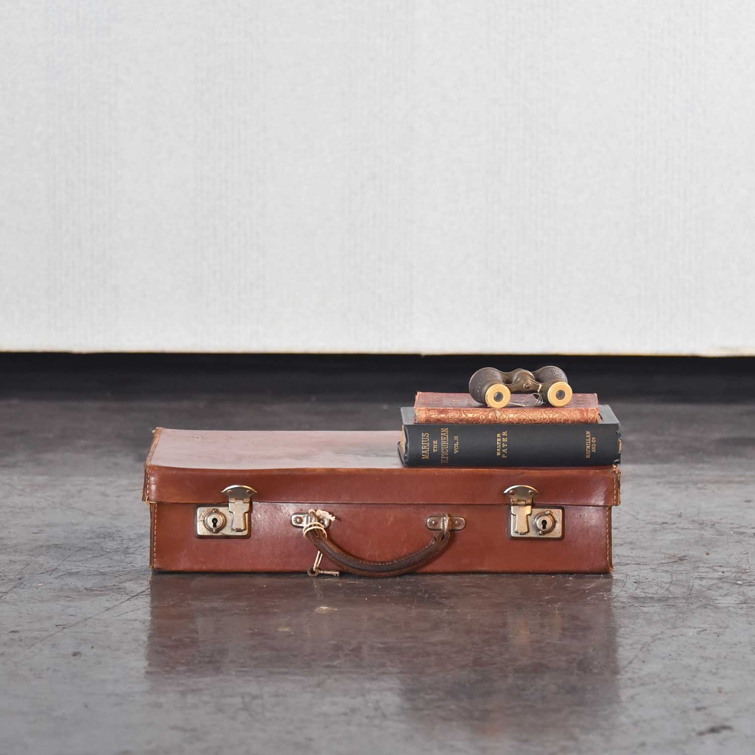 ヴィンテージレザートランク .TR-14 – 神戸アンティークウェアハウス