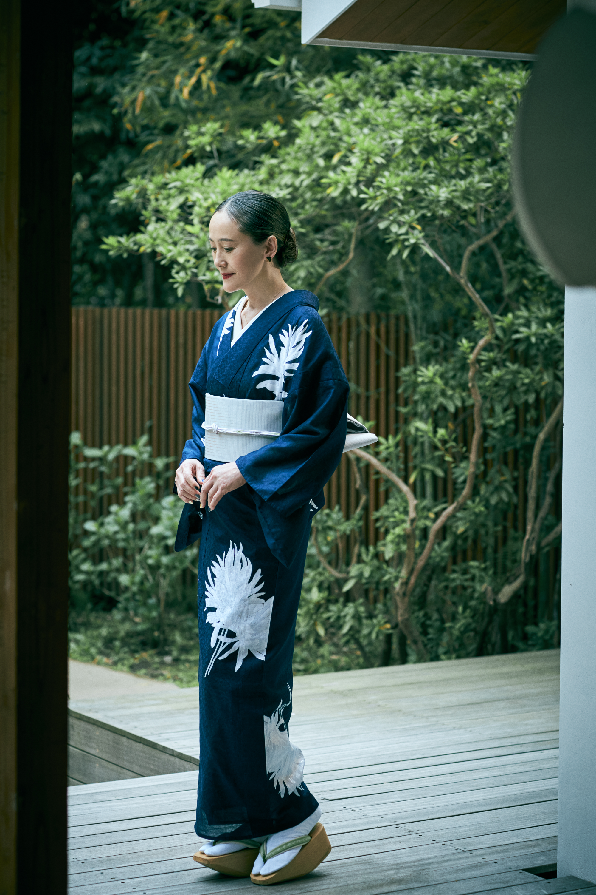 浴衣｜月照乱華 紺｜KAPUKI別注生地｜誉田屋源兵衛