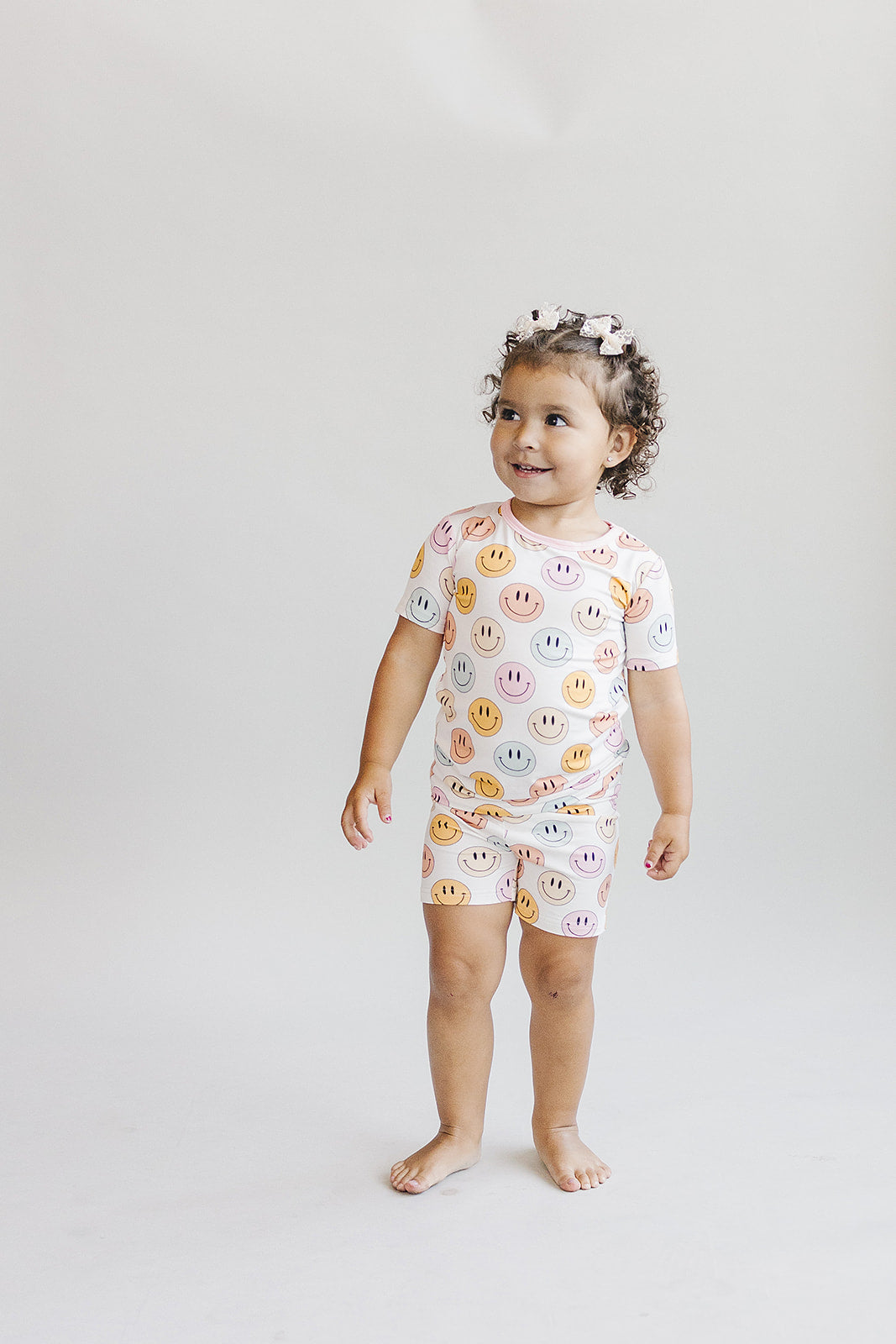 Smiley Bamboo Two Piece Shorts Set | Pink – LUCKY PANDA KIDS