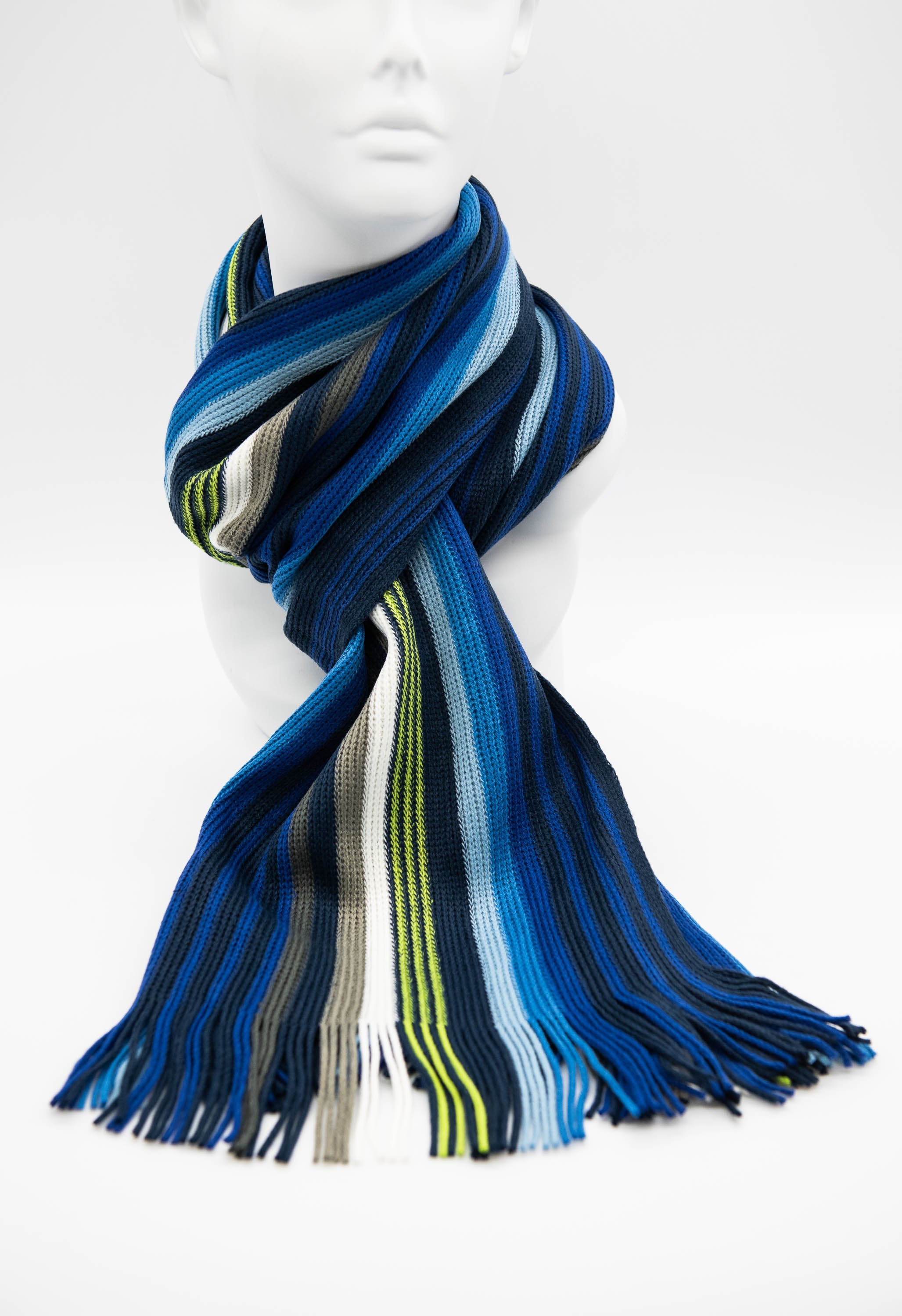 Aero Winter Scarf – Luly Yang Couture