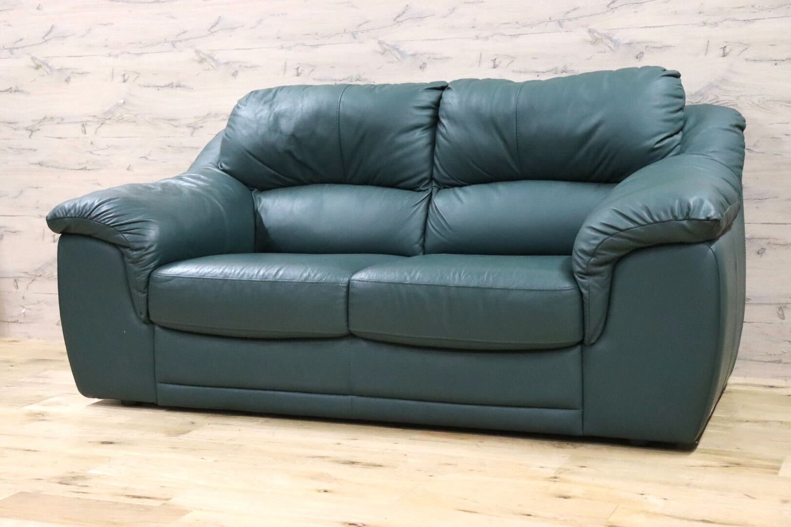 GMHH91B○NICOLETTI / ニコレッティ 2人掛けソファ ラブソファ 長椅子