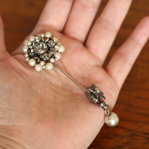 ビンテージブローチハスケル風 メーカー銘 ビンテージブローチハスケル