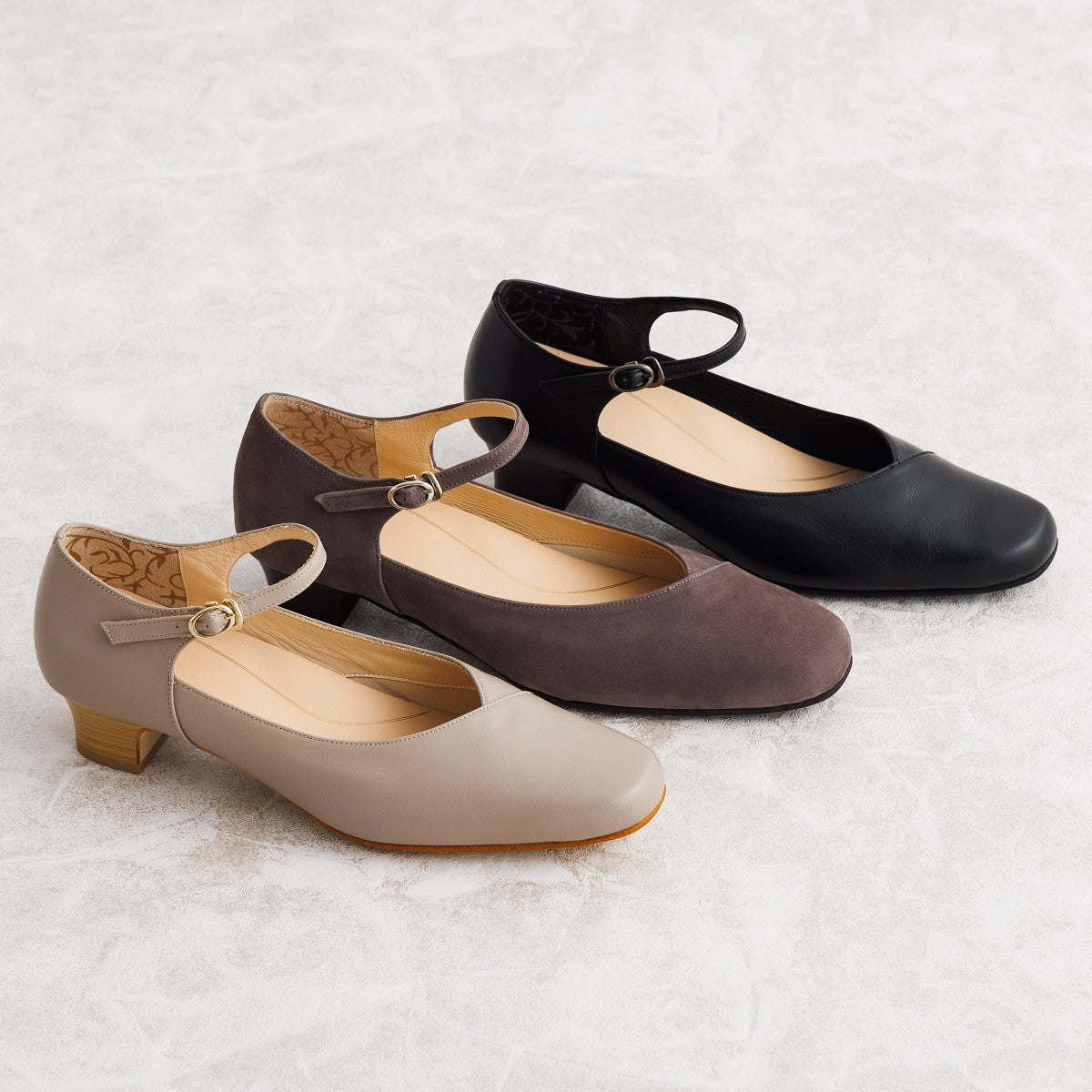 25AW新色】【快適ウォークパンプス】3.5㎝ヒールストラップパンプス/605001