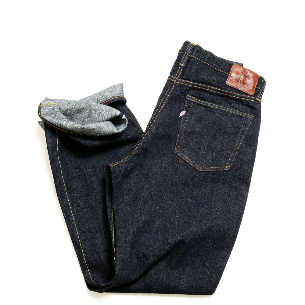 Pure Blue Japan - 14oz. Selvedge Denim - Relaxed Piped Straight