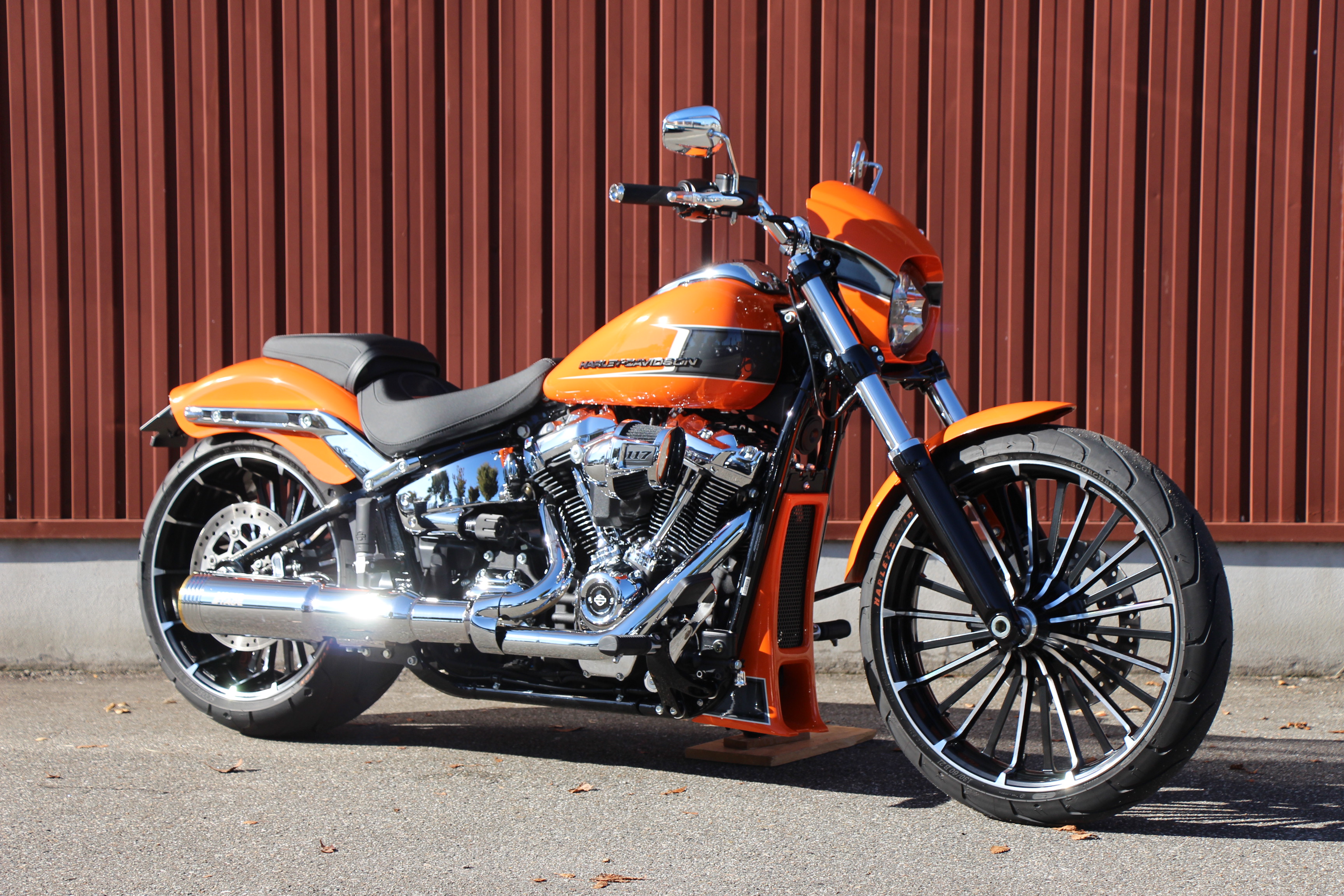 FXBR ブレイクアウトカスタム！！ | ハーレーダビッドソン富山（富山県