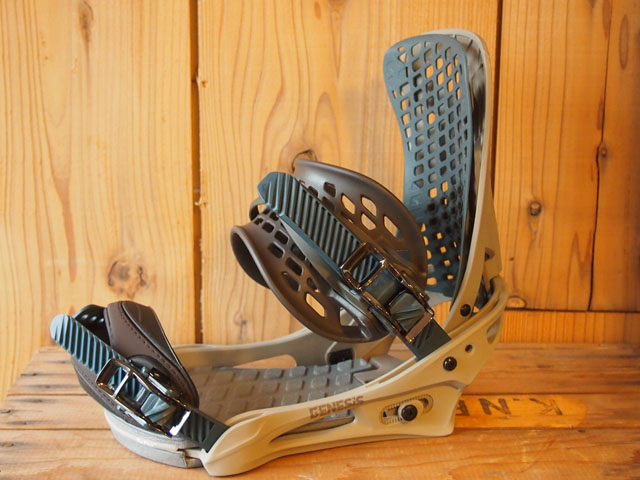 BURTON SNOWBOARD 「Pile Driver」と限定ビンディング「 GENESIS TT