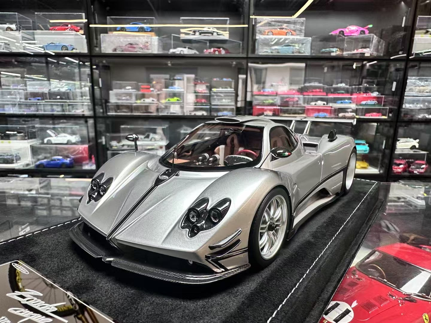 HH Models) Henson & Heaven Zonda Cinque 1/18 – IronCookie Diecasts