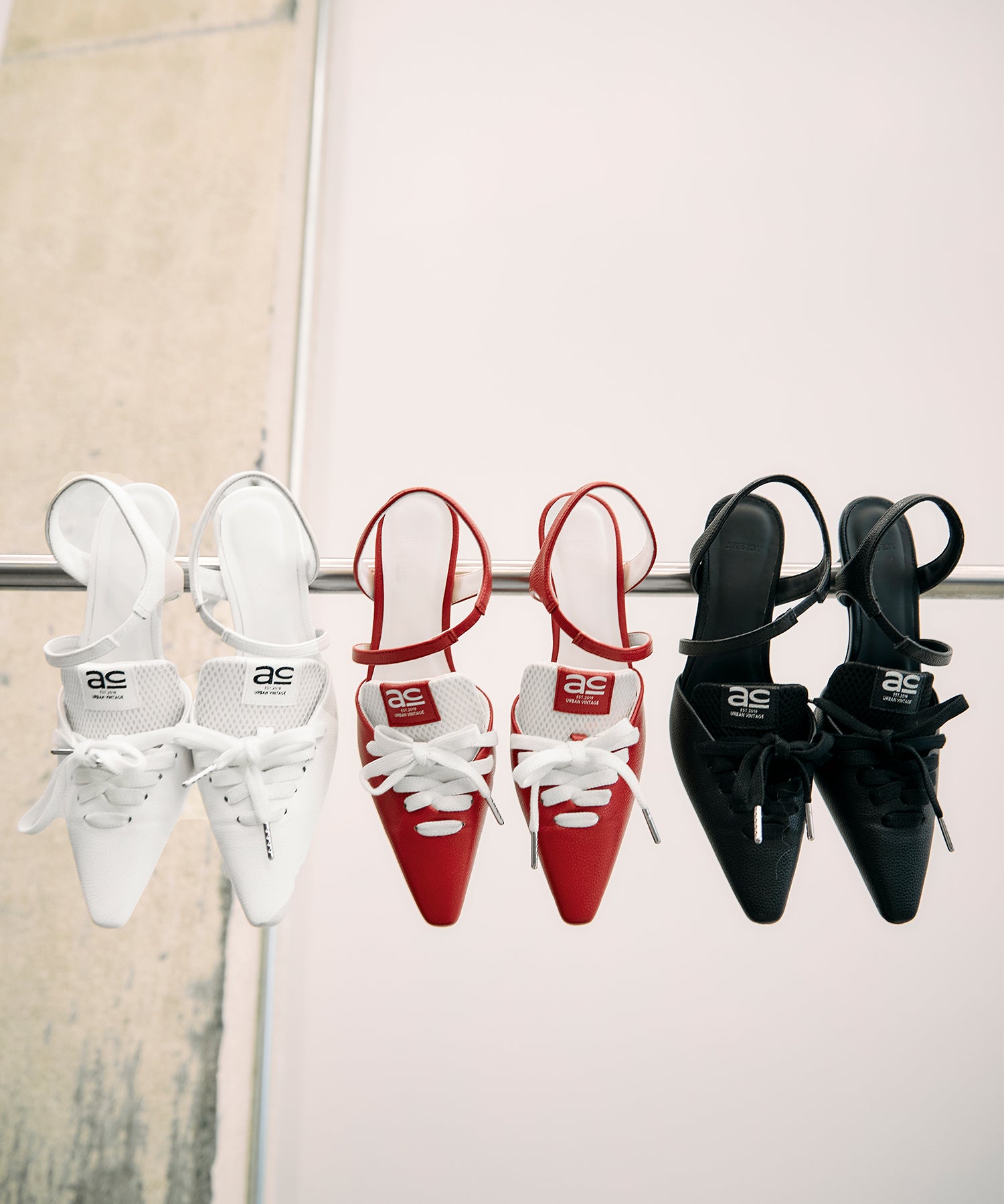 ACLENT ハイブリッドスニーカーミュール Sサイズ スニーカータン