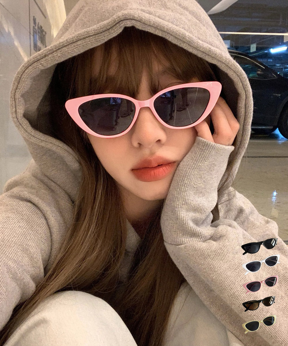 90's Ray-Ban ピンクと黒のキャットアイサングラス 90's Ray-Ban