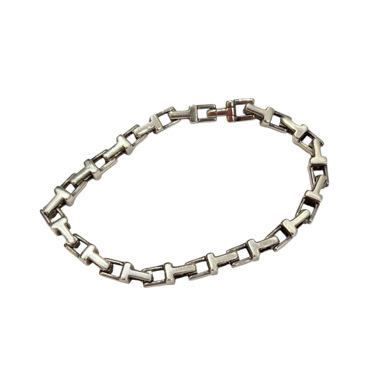 Tiffany ＆ Co．(ティファニー) Tナローチェーンブレスレット｜【公式