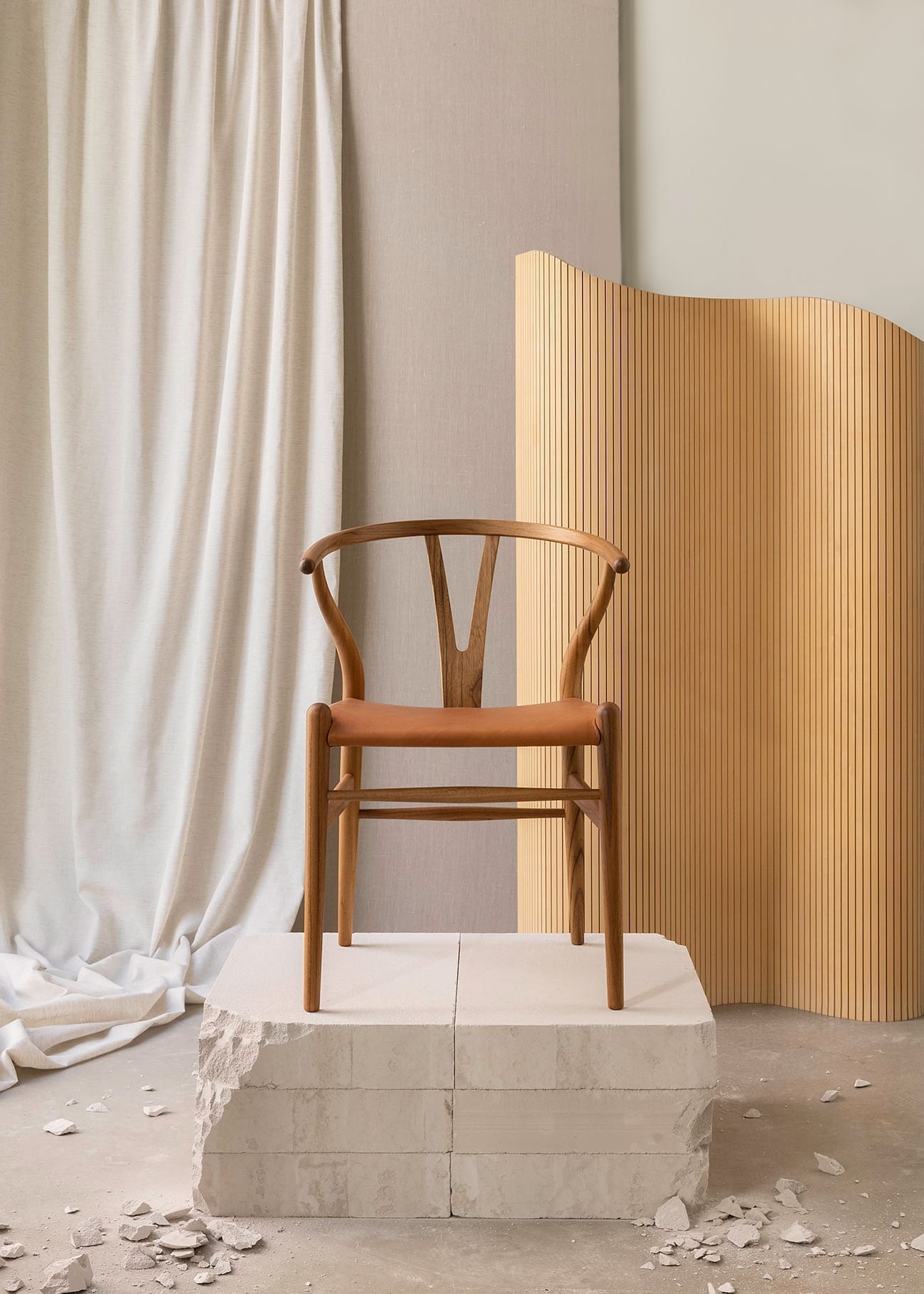 Carl Hansen & Søn - CH24 Birthday Edition 2022 - Nordic Urban