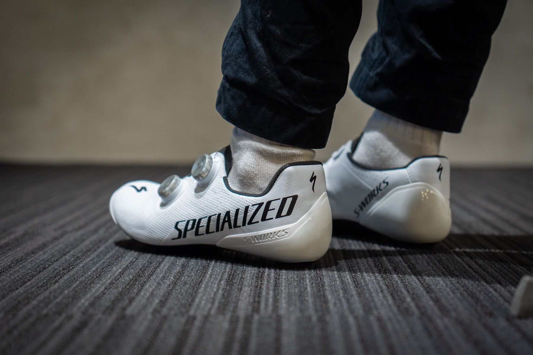 この上ない快適さ、S-Works Torchシューズを試してみませんか