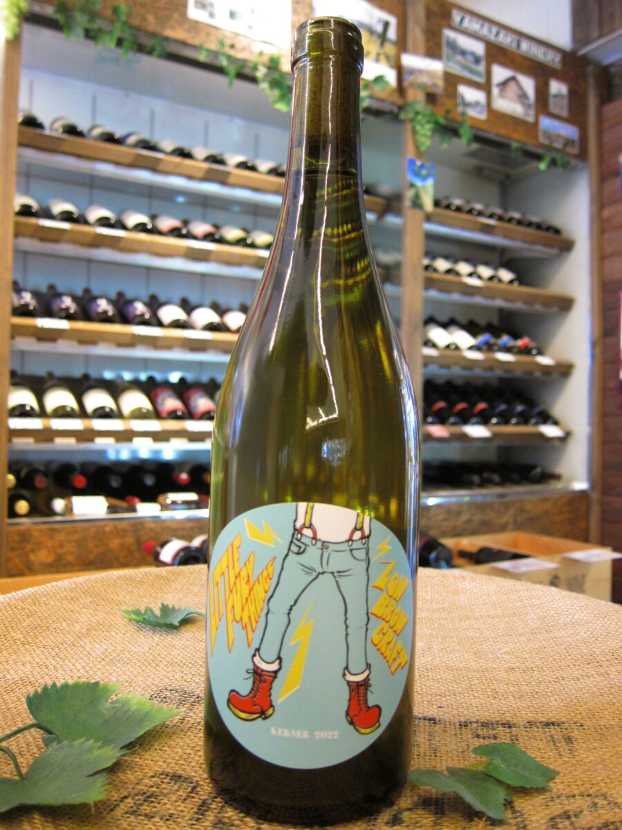 LOWBROW CRAFT(ﾛｳﾌﾞﾛｳ ｸﾗﾌﾄ)／Little Fury Things(ﾘﾄﾙ・ﾌｭ-ﾘ-・ｼﾝｸﾞｽ