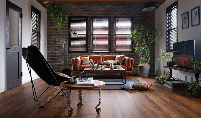 CRASH GATEとLIXIL新商品がコラボ 2017年3月より全国で展示スタート