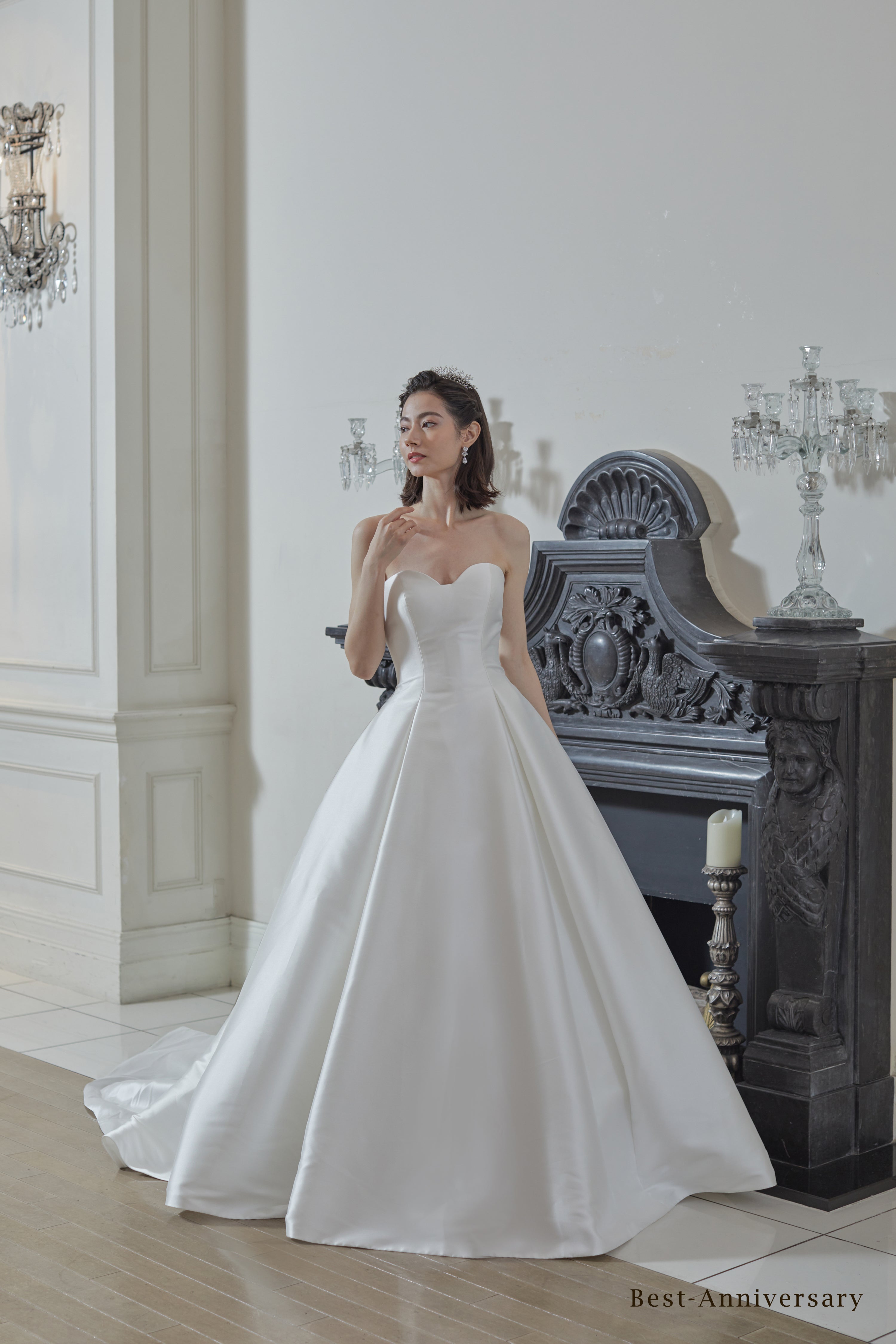 VW122BX2｜ウェディングドレス、ブランドドレスのレンタルならザ