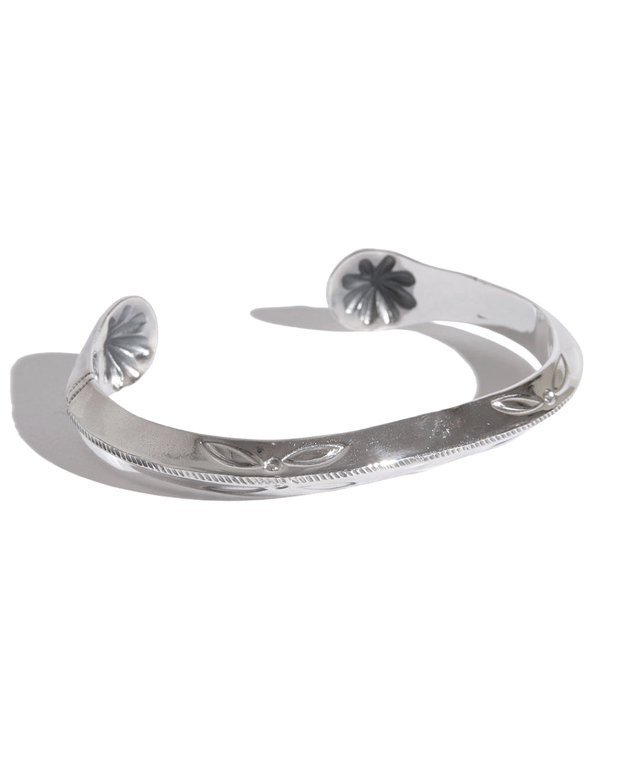 LARRY SMITH TRIANGLE SIDE SHELL BRACELET – unexpected store