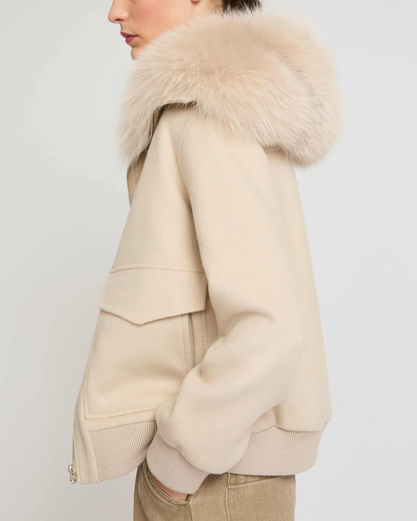 Cropped jacket in cashmere wool with fox fur collar - beige - Yves