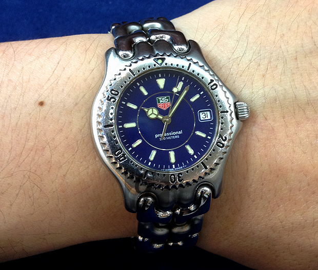 TAG Heuer】タグホイヤー WG111A プロフェッショナルは今のデザインに