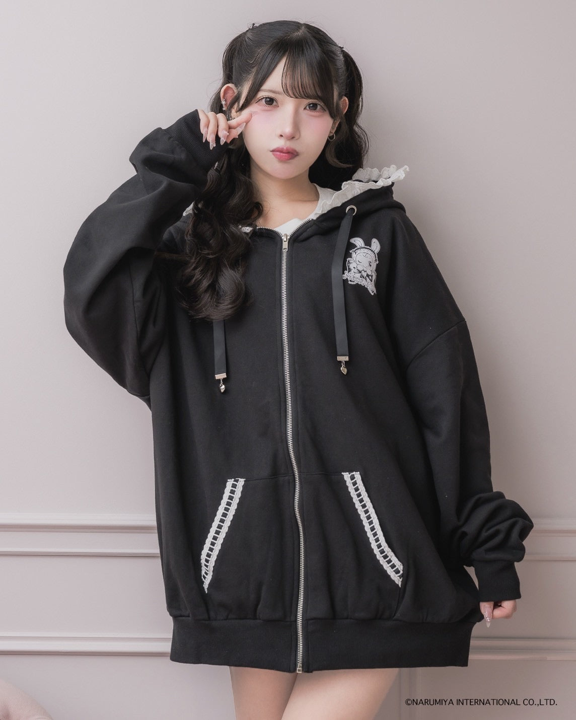 pium×Mezzo Piano ベリエちゃんコットンフリルパーカー