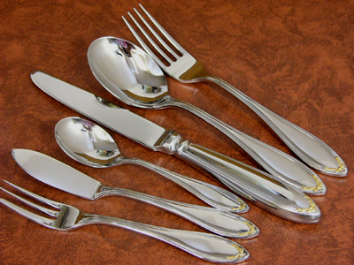 ノリタケ セレブレーションゴールド31ピースホームセット【器道楽】