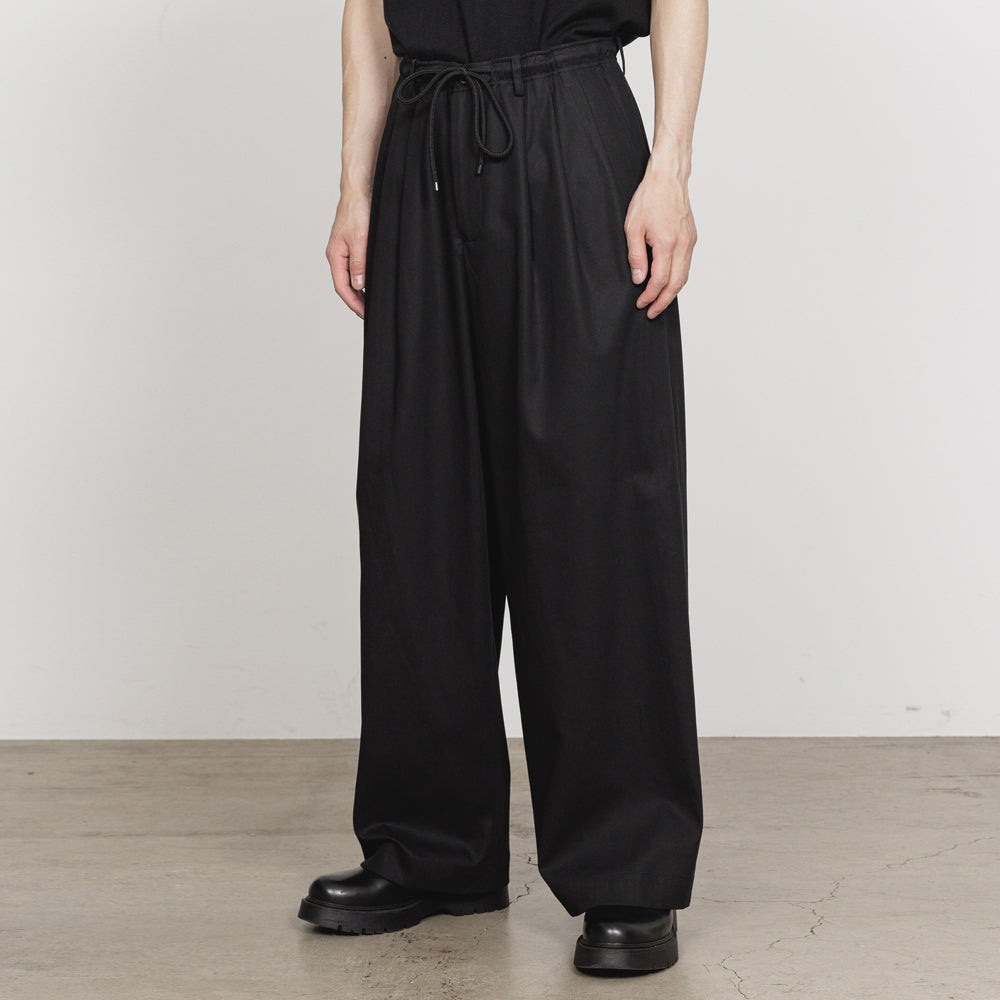 MARKAWARE(マーカウェア) - TRIPLE PLEATED EASY TROUSERS ORGANIC