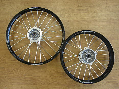 MotorLifeShopベースキャンプ：KLX125/D-TRACKER125；OFFアルミ